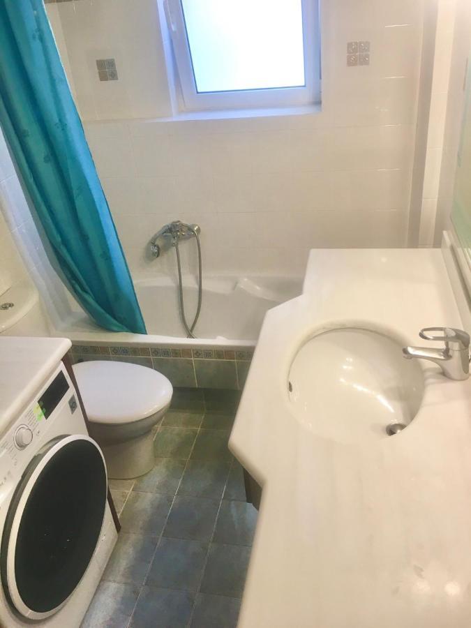 One-Bedroom Family Apartment
